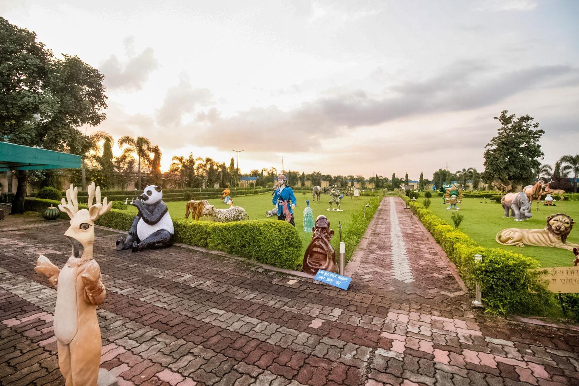 Collection O Panorama Country Club And Resort Rupnarayanpur 외부 사진